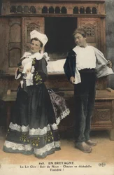 Traditionelle bretonische Kleidung